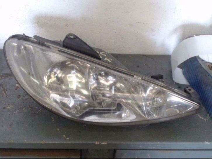 phare droit peugeot 206 phase  2, Autos : Pièces & Accessoires, Éclairage, Peugeot, Utilisé