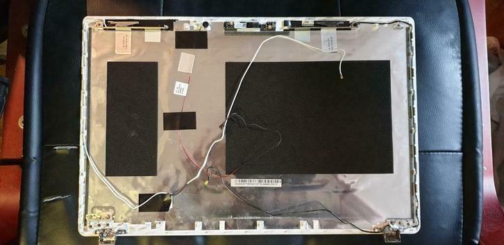 Capot complet Packard Bell., Informatique & Logiciels, Chargeurs d'ordinateur portable, Utilisé, Enlèvement ou Envoi