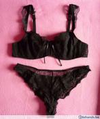 Chantal Thomass Zwart kant lingerie set dubbele beha string, String, Ophalen of Verzenden, Zwart