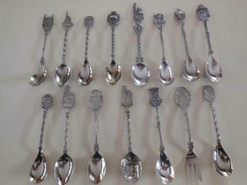 Souvenier lepeltjes beschikbaar voor biedingen