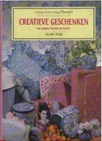 Creatieve geschenken van papier, karton en textiel, Hilary M, Boeken, Ophalen of Verzenden
