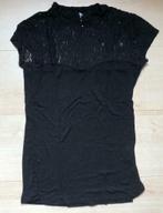 T-shirt noir avec dentelle., Vêtements | Femmes, T-shirts, Manches courtes, Noir, Taille 38/40 (M), Porté