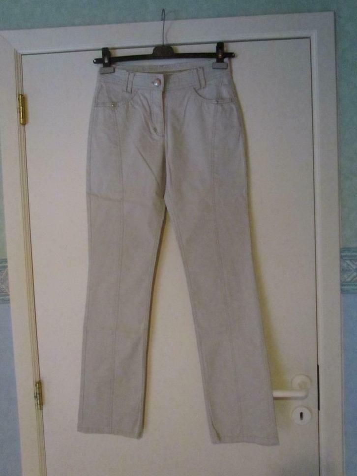Damesbroek Apanage, Kleding | Dames, Broeken en Pantalons, Gedragen, Maat 38/40 (M), Beige, Ophalen of Verzenden