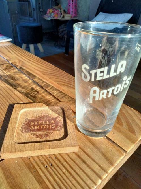 Stella Artois Boerkes glas + houten onderzetter Zie foto's!