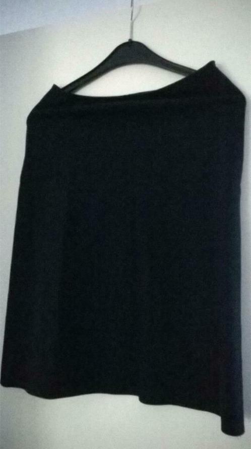 jupe femme kookai taille 40 couleur noire, Vêtements | Femmes, Jupes, Porté, Taille 38/40 (M), Noir, Sous le genou, Enlèvement ou Envoi