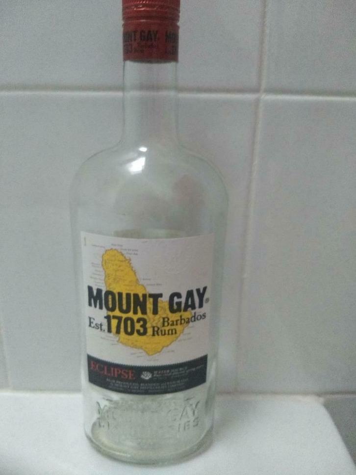 Lege fles Mount Gay Eclipse Rum 40%, Verzamelen, Merken en Reclamevoorwerpen, Gebruikt, Verpakking, Verzenden