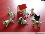 Figurines: 8 petits chiens + 1 niche. "Vintage"., Collections, Collections Autre, Utilisé, Enlèvement ou Envoi