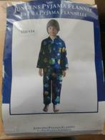 pyjama flannel (jongen) 128-134 bl. + tekeningen + "zzz"-NIE, Kinderen en Baby's, Nieuw, Jongen, MET, Nacht- of Onderkleding