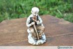 statue biscuit vieillard avec canne et pipe, Antiquités & Art