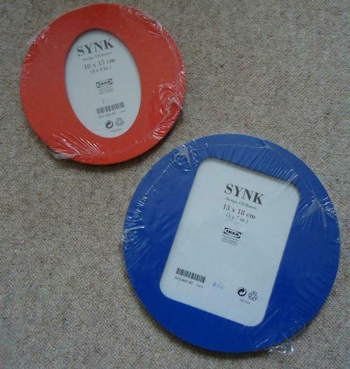 Te koop twee nieuwe fotolijstjes uit de Synk-reeks van Ikea., Huis en Inrichting, Woonaccessoires | Lijsten, Nieuw, Minder dan 50 cm