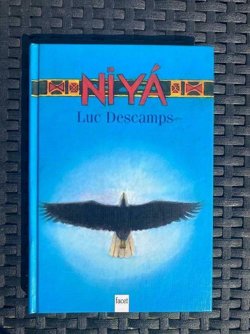 Boek ‘Niya’ (Luc Descamps), Livres, Livres pour enfants | Jeunesse | 10 à 12 ans, Utilisé, Enlèvement ou Envoi