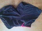 Zwart met roze Decathlon short maat 14 jaar oud smetteloze s, Enfants & Bébés, Vêtements enfant | Taille 158, Comme neuf, Decathlon