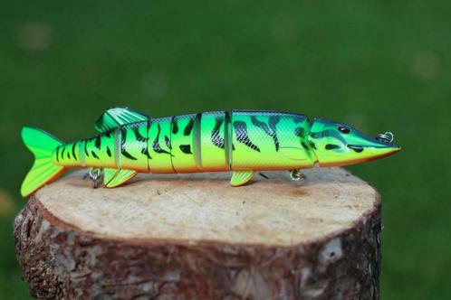 Kunstaas swimbaits pluggen Natural Pike Fire Tiger 20 cm, Watersport en Boten, Hengelsport | Roofvissen, Nieuw, Overige typen