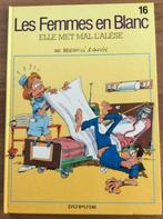 Les femmes en blanc n16 Elle met mal à l’aise, Une BD, Enlèvement ou Envoi, Comme neuf