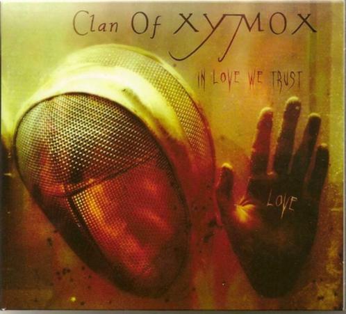 CLAN OF XYMOX - IN LOVE WE TRUST - CD ALBUM DIGIPACK 2009, Cd's en Dvd's, Cd's | Rock, Zo goed als nieuw, Alternative, Verzenden