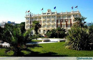 Luxe zonnige strandvakantie in het Grand Hotel te Cesenatico