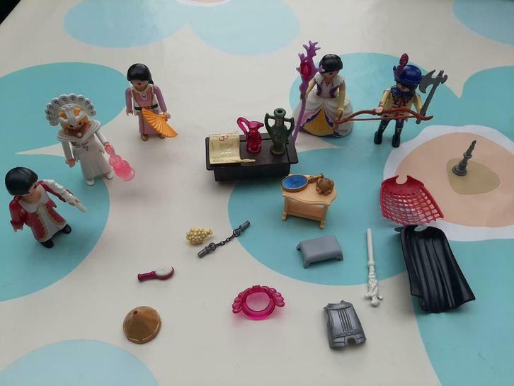 Playmobil 5 mannetjes en accessoires, Kinderen en Baby's, Speelgoed | Playmobil, Gebruikt, Los Playmobil, Ophalen of Verzenden