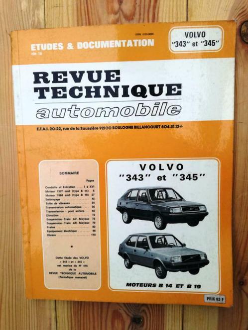 RTA - VOLVO 343 et 345, Livres, Autos | Livres, Utilisé, Volvo, Enlèvement ou Envoi