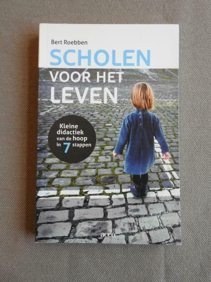 Scholen voor het leven, Boeken, Godsdienst en Theologie, Gelezen, Christendom | Katholiek, Ophalen of Verzenden