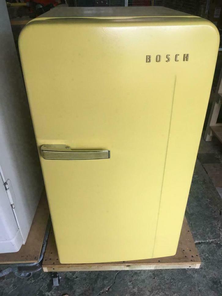 vintage 60's retro frigo BOSCH YELLOW, Antiek en Kunst, Curiosa en Brocante, Ophalen