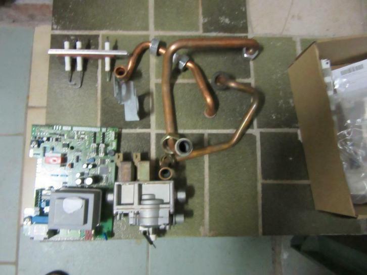 gasbrander onderdelen Junkers, Doe-het-zelf en Bouw, Chauffageketels en Boilers, Gebruikt, Onderdeel, Aardgas, Onbekend, Ophalen of Verzenden