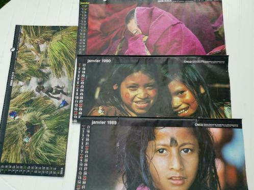 4 calendriers poster CNCD - superbes images du monde, Livres, Livres d'images & Albums d'images, Comme neuf, Enlèvement ou Envoi