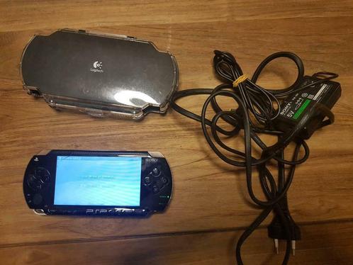 PSP phat met hardcase, Consoles de jeu & Jeux vidéo, Consoles de jeu | Sony PSP, Utilisé, PSP, Noir, Enlèvement ou Envoi