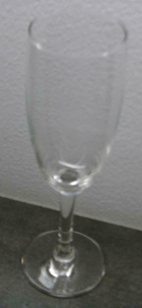 CHAMPAGNE glazen., Collections, Verres & Petits Verres, Comme neuf, Autres types, Enlèvement ou Envoi