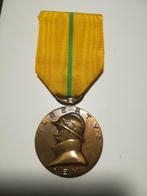 Médaille commémorative du roi Albert I., Collections, Objets militaires | Général, Autres, Enlèvement ou Envoi, Ruban, Médaille ou Ailes
