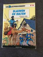 Blauwbloezen - Blauwen en bulten, Gelezen, Ophalen of Verzenden, Eén stripboek