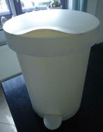 Kleine witte kunststof prullenbak voor badkamer of toilet., Huis en Inrichting, Woonaccessoires | Prullenbakken, Minder dan 50 cm