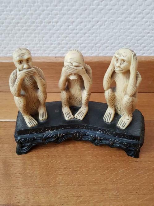 3 aapjes horen zien zwijgen, Collections, Statues & Figurines, Utilisé, Animal, Enlèvement ou Envoi