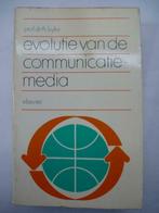 Evolutie van de communicatiemedia. T. Luyckx, 1978, 1e druk, Boeken, Hoger Onderwijs, Ophalen of Verzenden, Zo goed als nieuw