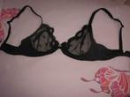 Boléro : soutien-gorge dentelle noir mis une fois. Neuf. B o, Noir, Soutien-gorge, Boléro, Enlèvement ou Envoi