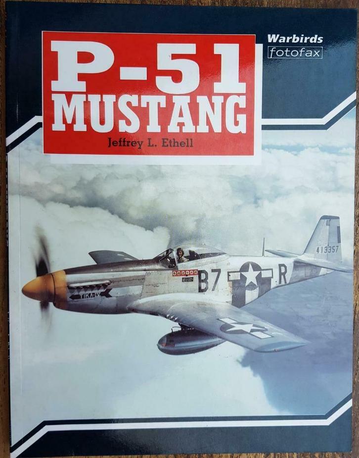 P-51 Mustang - Midget Submarines - Naval Elite Units -, Livres, Guerre & Militaire, Comme neuf, Général, Enlèvement ou Envoi