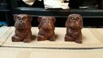 série de 3 singes de la sagesse bois de suar 12 cm 15 €les3, Enlèvement ou Envoi, Neuf
