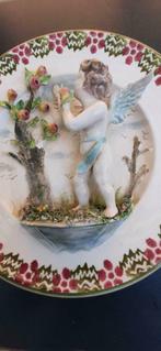 Belle assiette en porcelaine avec ange!, Enlèvement ou Envoi
