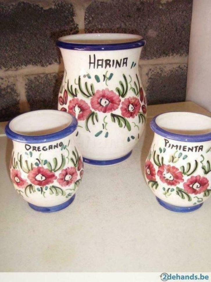 3 (Spaanse) voorraadpotten, Antiek en Kunst, Curiosa en Brocante, Ophalen