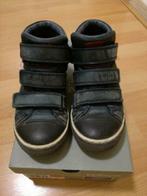 Kipling chaussures montantes en cuir bleu foncé pointure 31, Enfants & Bébés, Vêtements enfant | Chaussures & Chaussettes, Comme neuf