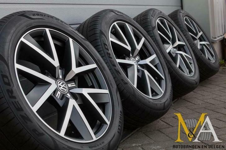 20 inch originele VW Touareg III velgen + zomerbanden, Auto-onderdelen, Banden en Velgen, Banden en Velgen, Zomerbanden, 20 inch