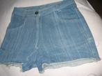Short en jeans. Taille 34. Petite taille. Très bon état., Kleding | Dames, Blauw, Ophalen of Verzenden, W27 (confectie 34) of kleiner