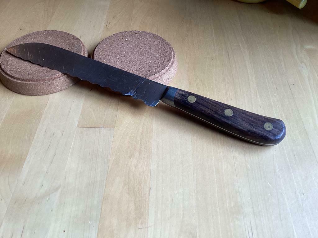 Oud broodmes. Charlex., Ophalen of Verzenden, Zo goed als nieuw