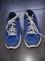 blauwe loopschoenen - Nike - maat 35, Kinderen en Baby's, Kinderkleding | Schoenen en Sokken, Jongen of Meisje, Zo goed als nieuw