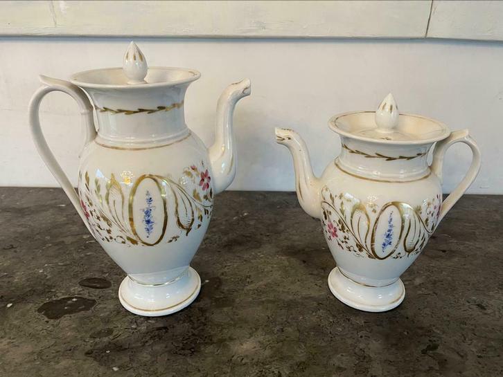 Vieux Bruxelles (+/- 1850) koffiepot en theepot Oud Brussel, Antiek en Kunst, Antiek | Servies compleet
