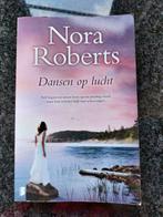 Nora roberts / Dansen op lucht, Comme neuf, Belgique, Enlèvement ou Envoi, Nora Roberts