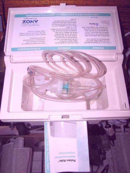 Pulmo-Aide -compressorsysteem voor verneveling ademwegen, Diversen, Verpleegmiddelen, Zo goed als nieuw, Ophalen of Verzenden