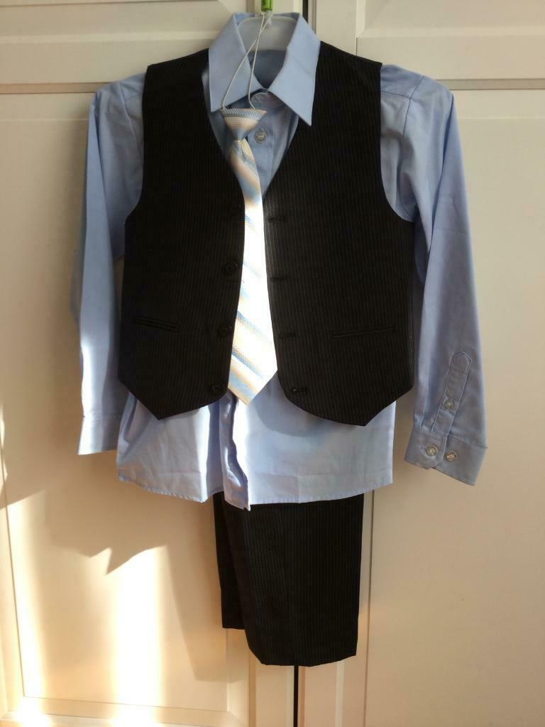 Costume garçon 122 128, Enfants & Bébés, Enlèvement ou Envoi, Utilisé, Garçon, Ensemble