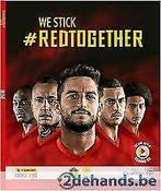 Red Together - boek + volledige stickerset, Hobby en Vrije tijd, Verzamelkaartspellen | Overige, Nieuw, Ophalen of Verzenden
