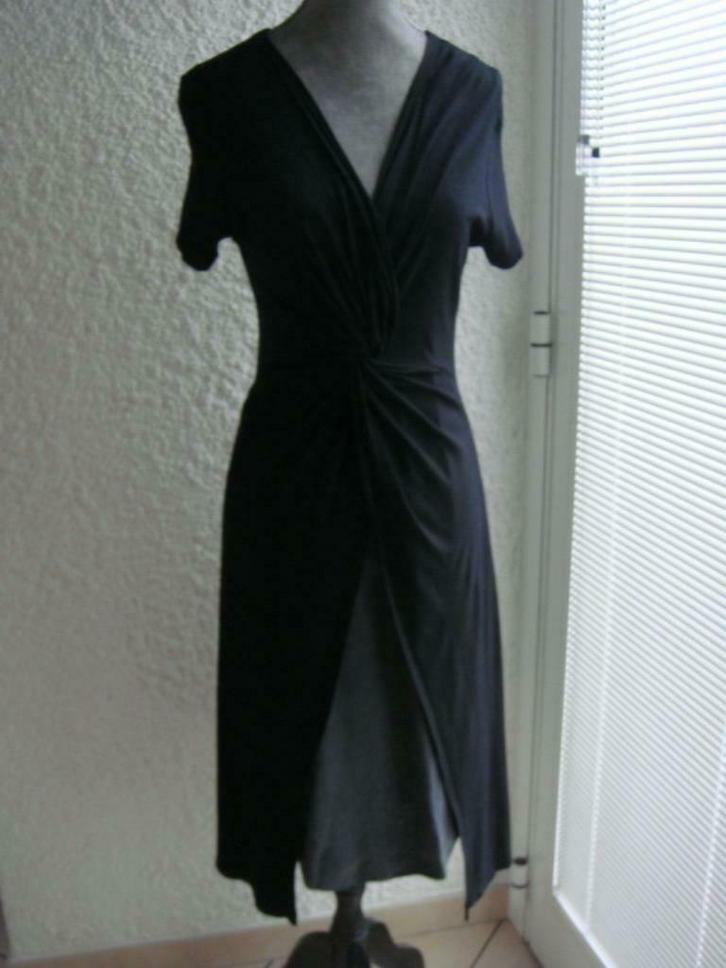 Robe Noire/grise "Twin-Set Simona Barbiereri"T.38, Kleding | Dames, Jurken, Gedragen, Maat 38/40 (M), Ophalen of Verzenden