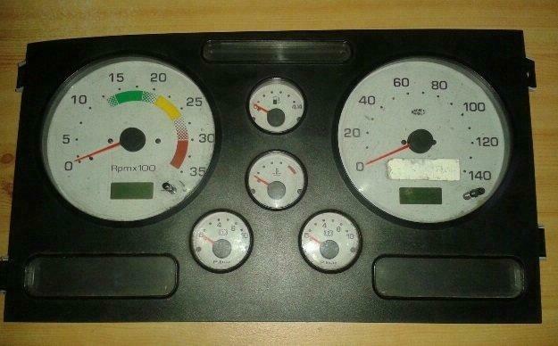 Km teller Nissan ATLEON herstel instrument, Auto-onderdelen, Overige Auto-onderdelen, Nissan, Gebruikt, Ophalen of Verzenden
